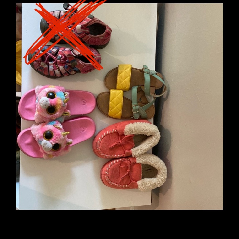 Lot of 5 pairs of size 10 kid shoes